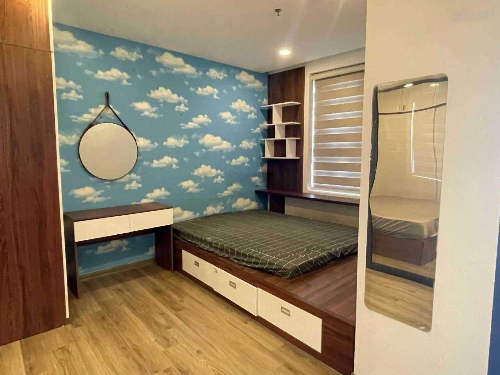 Chuyển nhượng căn hộ 3PN 2VS giá tốt nhất hiện nay, đầy đủ nội thất đồng bộ đẹp