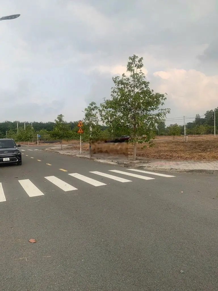 Siêu phẩm đất nền ngay mặt tiền Đ. NC Bàu Bàng. Giá 2tỷ890, DT 100m2