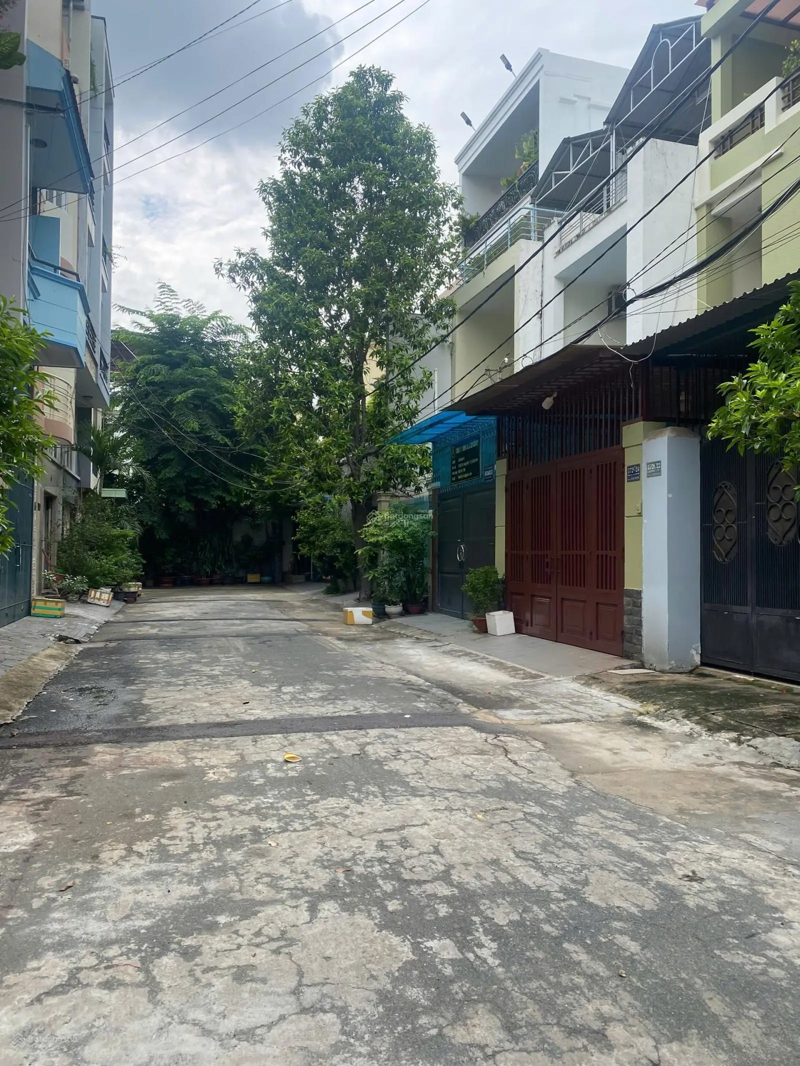 Bán nhà 4 tầng đường C18, khu K300, DT 4x21m, giá 14 tỷ