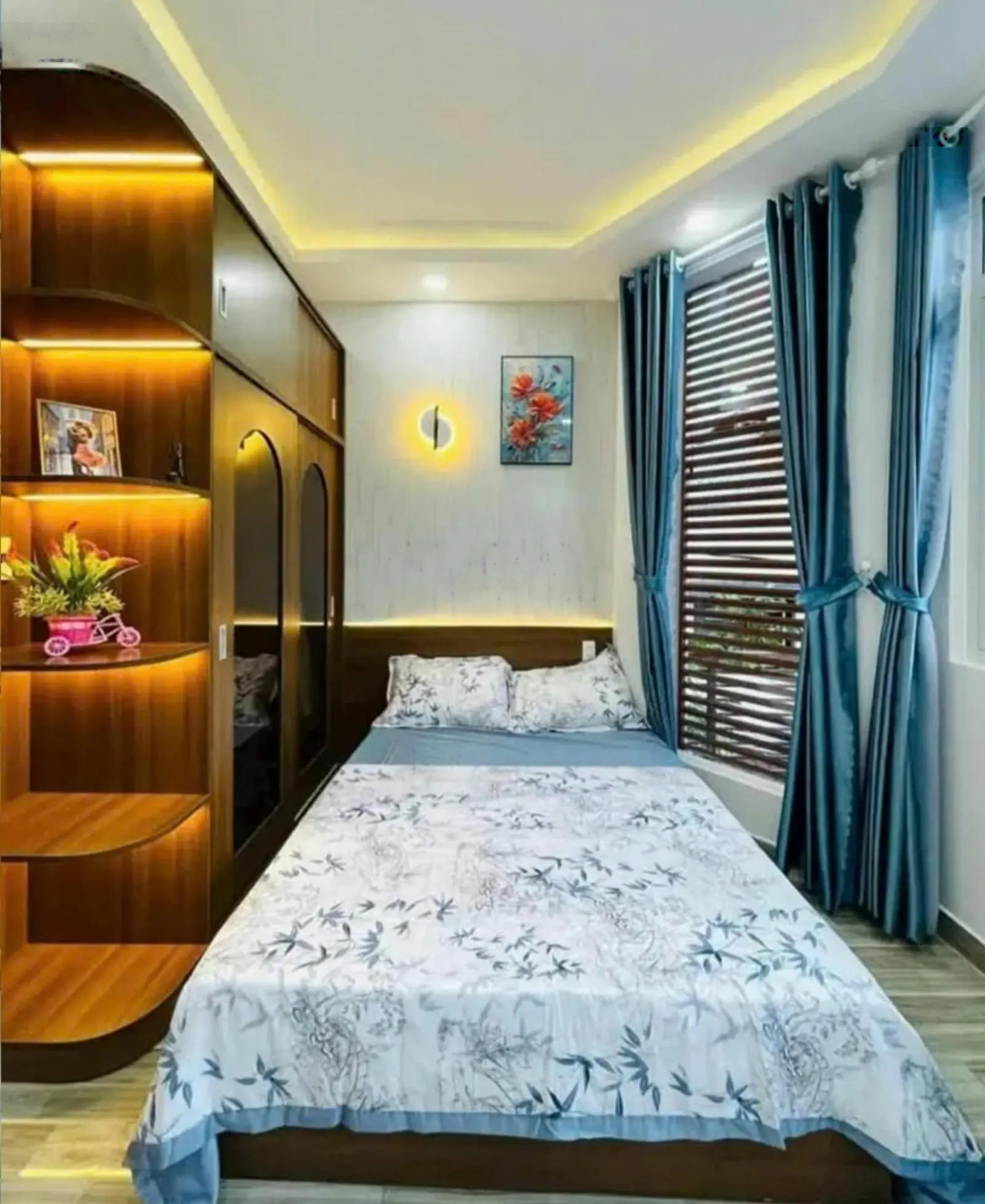 Đi nước ngoài bán nhà Vườn Chuối, P4, Quận 3, 44m2, giá nhỉnh 3.2 tỷ, SHR, thích hợp cho thuê.