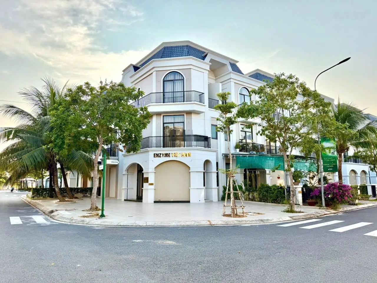 Bán nhà ven sông, trung tâm hành chính tỉnh, liền kề Aeon Mall Nhật Bản, cơ hội đầu tư đón đầu 2025