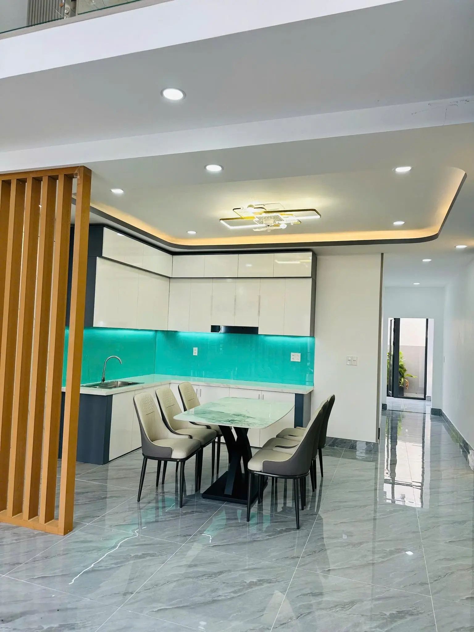 Nhà mới xây khu vực Đông Thạnh, full nội thất, DT ngang 5m, 3 phòng ngủ, đường xe 2 tấn thông (CT)
