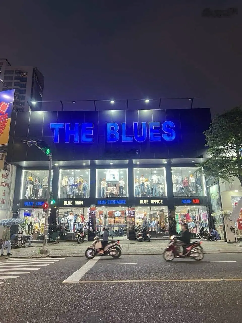 Bán nhà mặt tiền phố thời trang Lê Duẩn