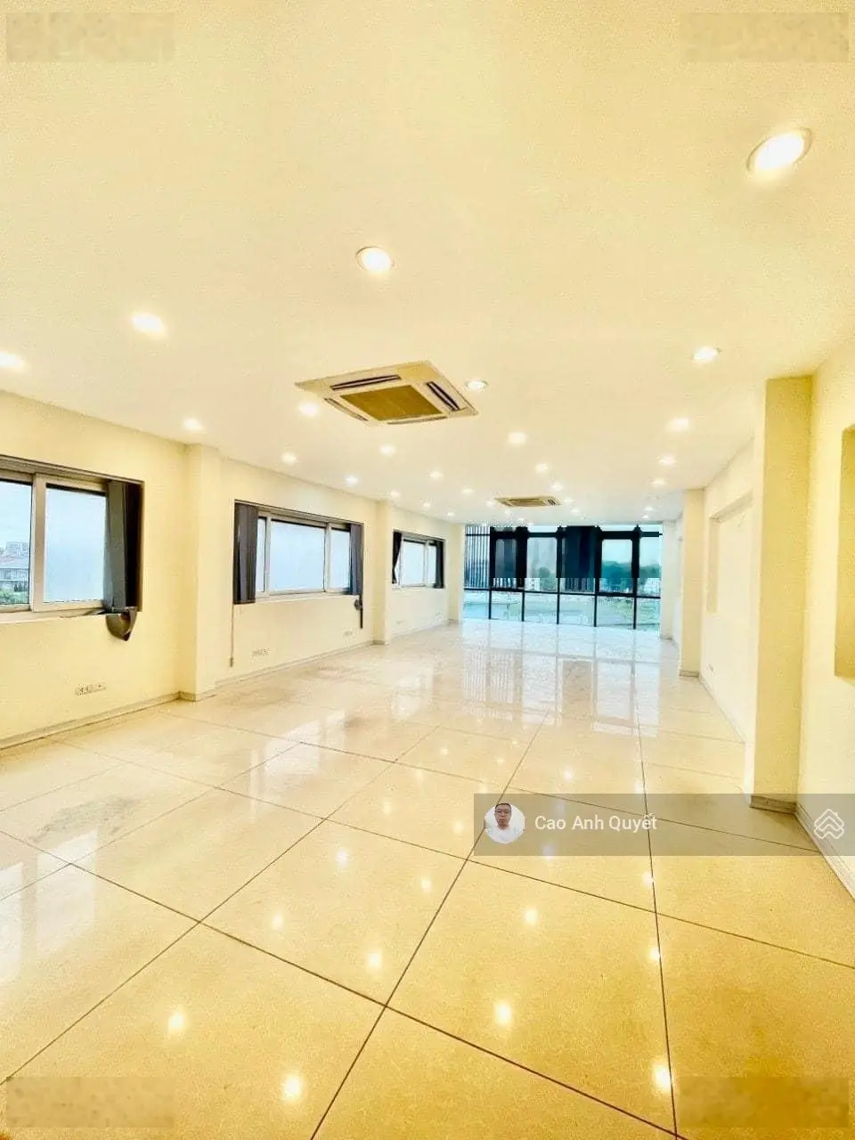 Bán Nhà 182m8T MẶT PHỐ LÔ GÓC 3 THOÁNG Quận Thanh Xuân 76 Tỷ Lê Trọng Tấn.