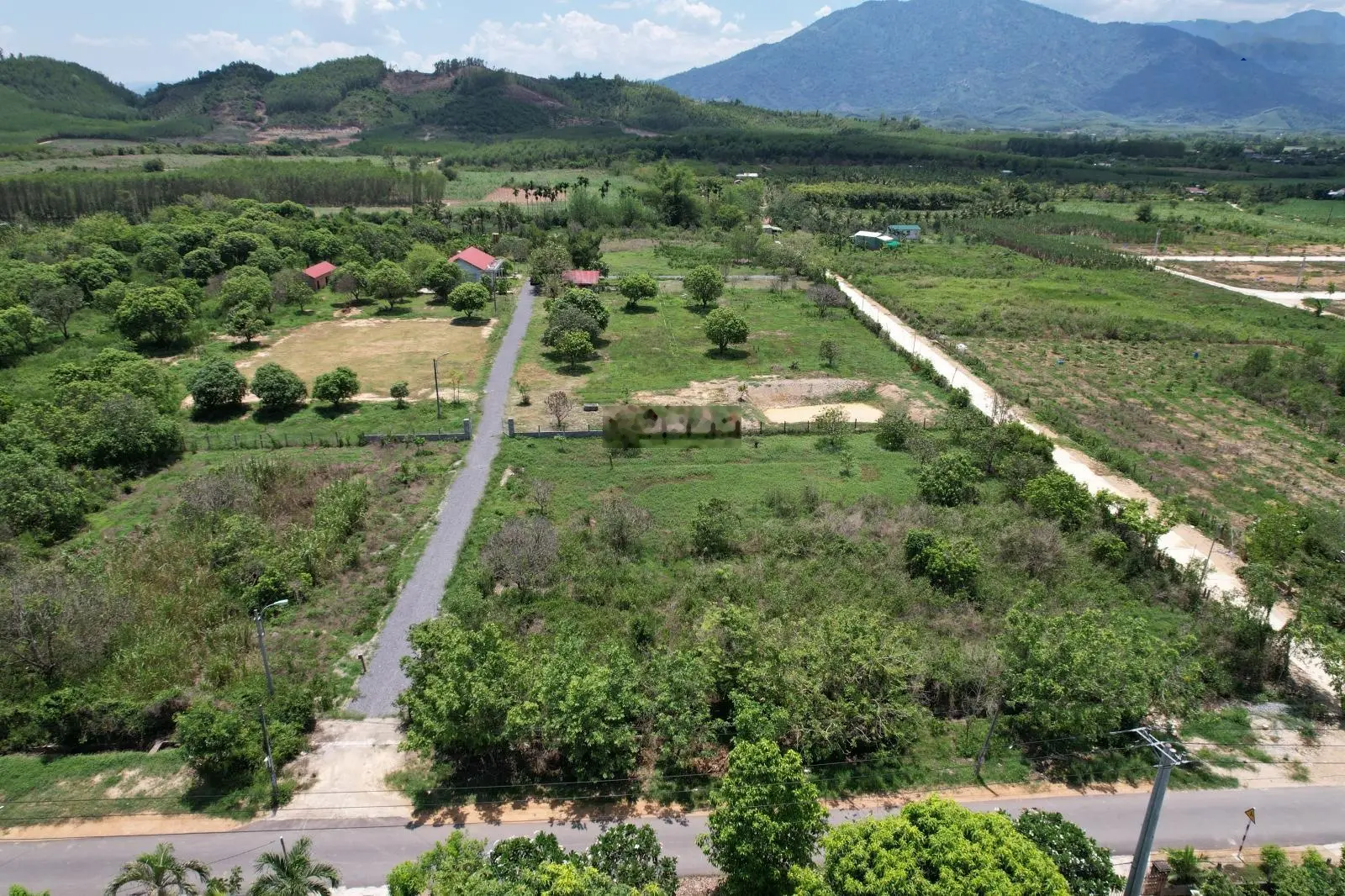 Bán đất trang trại quy hoạch thổ cư có nhà sẵn giá chỉ 1,3tr/m2