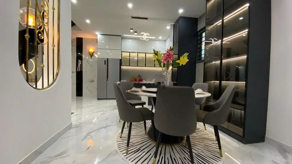 Nhà tầng 3 tầng 3 mê 2 mặt kiệt Hải Phòng gần đường chính 67m2 giá tốt