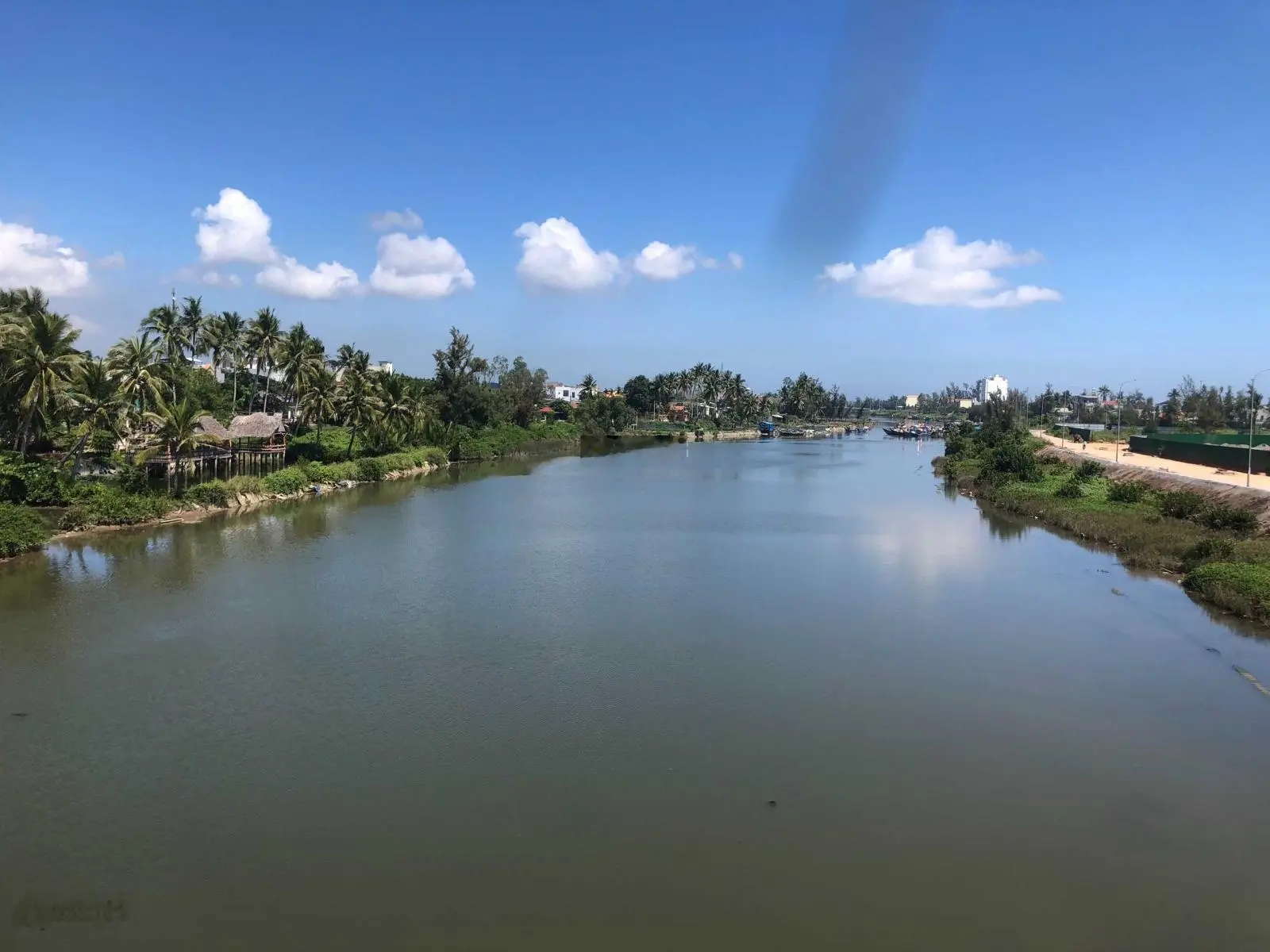 Đất biển Mỹ Khê 542m2 hai mặt diện, view sông Kênh Giang đấu lưng biển du lịch Quảng Ngãi 33tr/m2