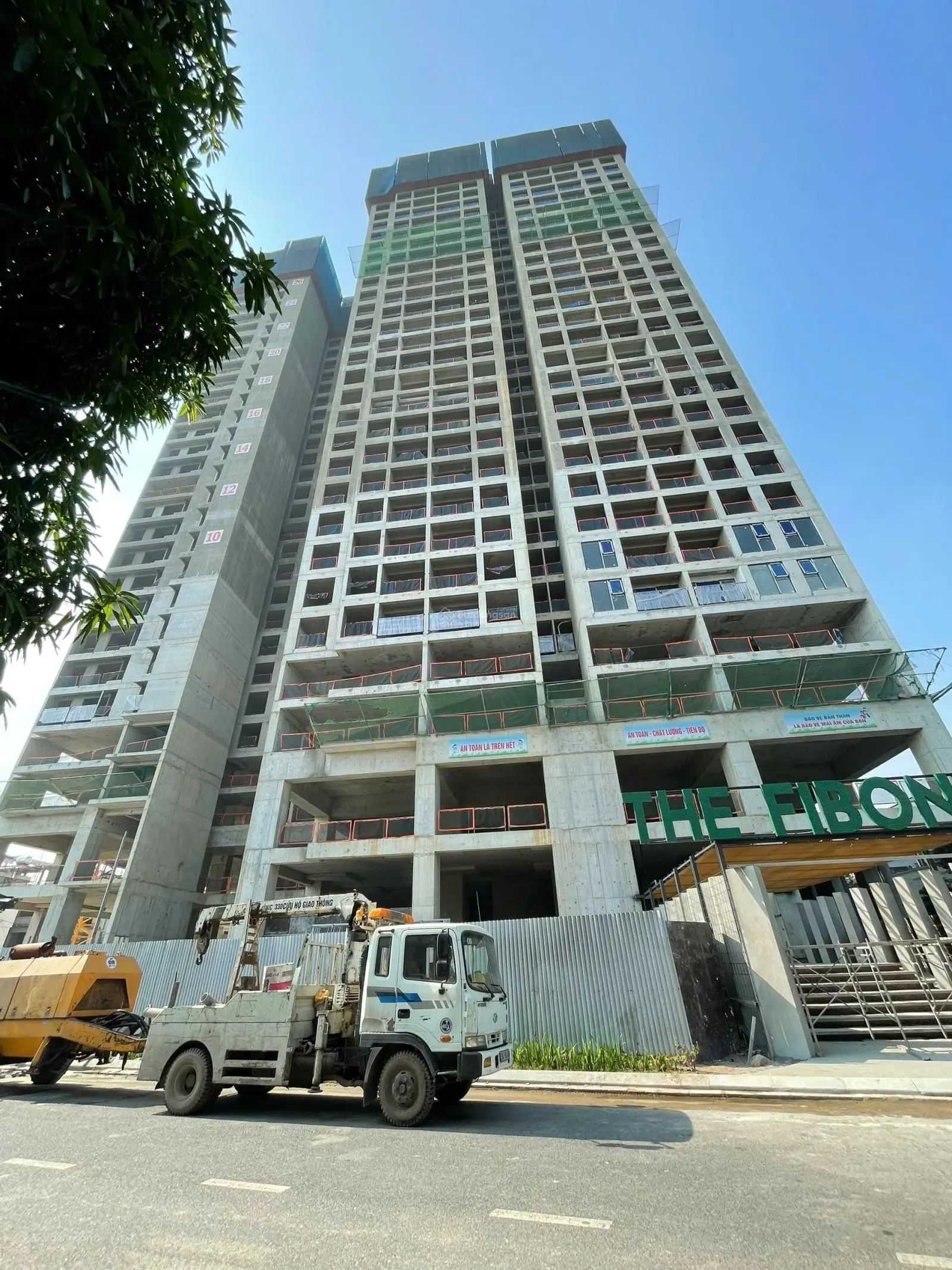 Căn hộ 2PN tại Chung cư Fibonan KĐT Ecopark, view 360 độ, chiết khấu 6% và quà tặng 80tr