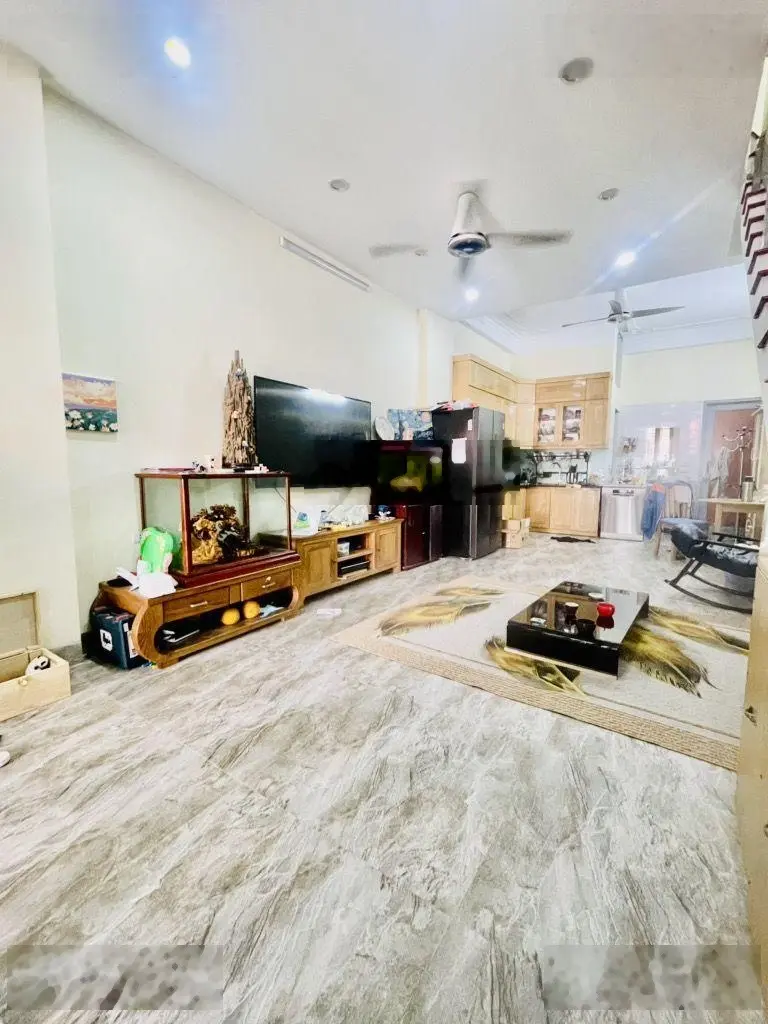 Bán nhà riêng tại Đường Tựu Liệt, 6,5 tỷ, 45m2, giá ưu đãi