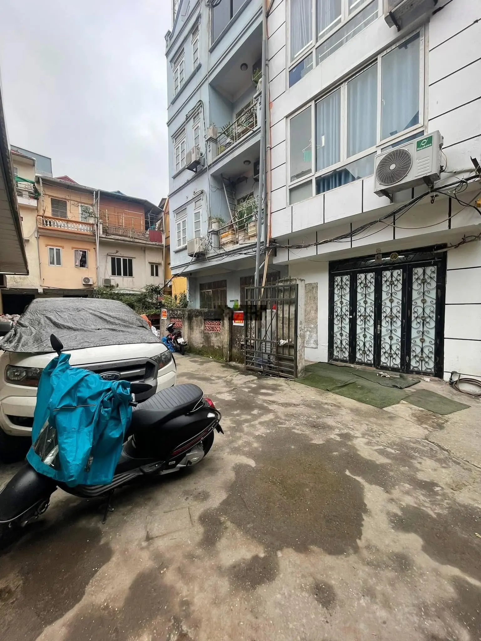 Nhà đẹp ô tô đỗ cửa vào nhà cách MP Dương Văn Bé 100m2 kinh doanh 45m2 MT 4,3m chỉ 12,6 tỷ