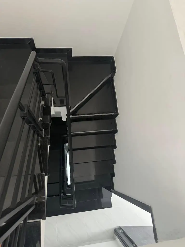 Bán nhà mặt tiền hẻm xe hơi Lý Tế Xuyên Linh Đông Thủ Đức 3 tầng 64m2 ôtô ngủ trong nhà nhỉnh 6 tỷ