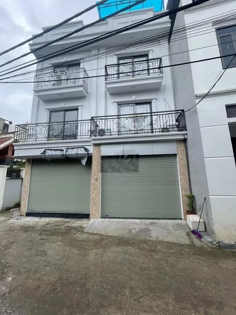 NHÀ 3,5TX40M2 ĐƯỜNG ĐÔNG LA 10 PHÚT KĐT ĐÔ NGHĨA GIÁ 2,05 TỶ