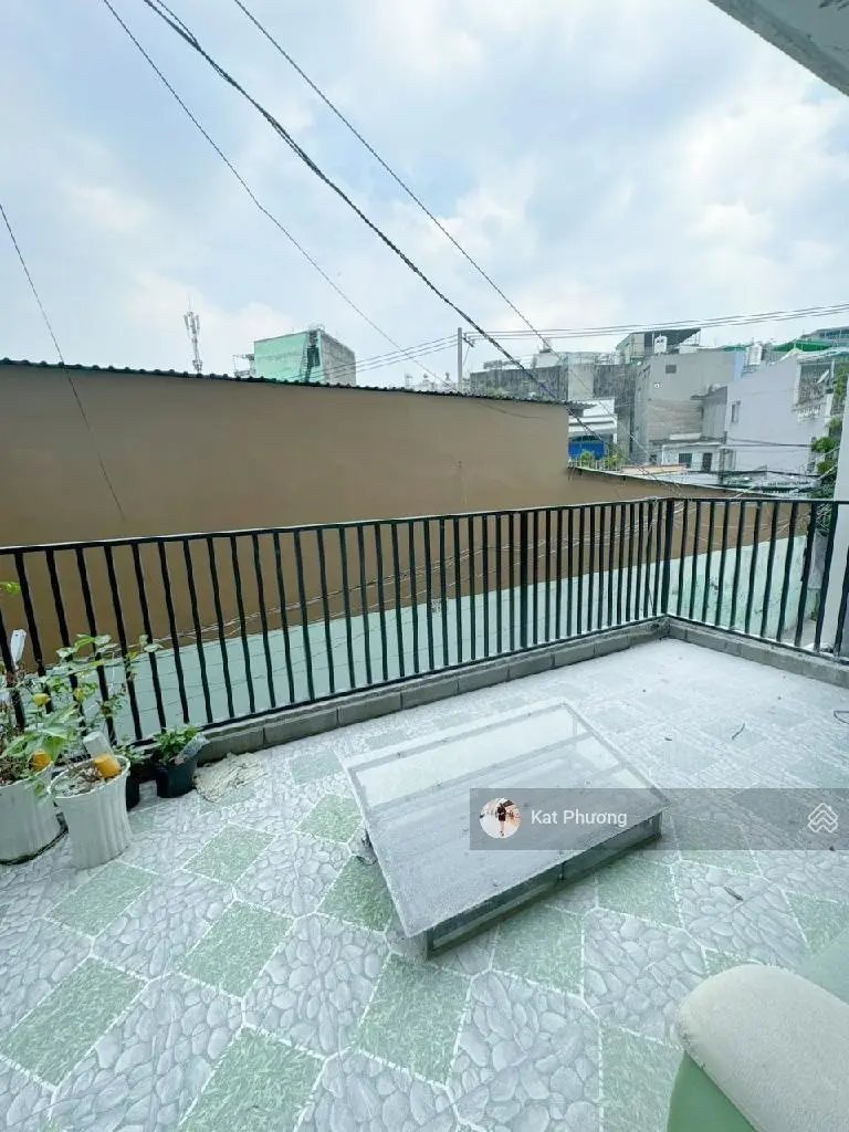 Nhỉnh 8 tỷ-64m2-3 tầng-ngang 4.5m-3pn-nhà hẻm 339 tô hiến thành trung tâm quận 10-gần big c