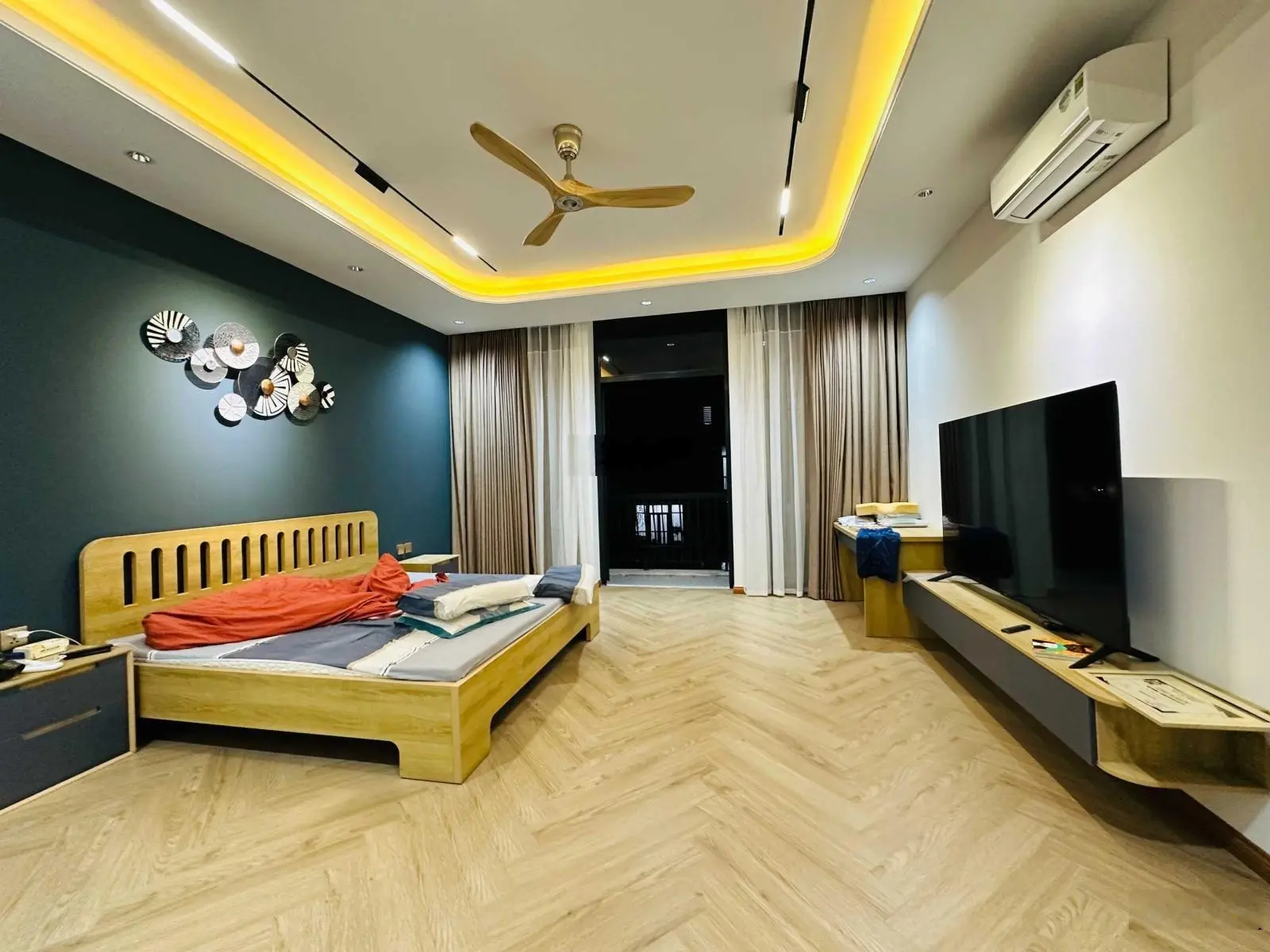 Bán Nhà Đẹp Ngõ Phố Thái Hà Quận Đống Đa Hà Nội DT 35m 5 Tầng MT 3,5mGiá 9,3 Tỷ Nhà vị trí đẹp