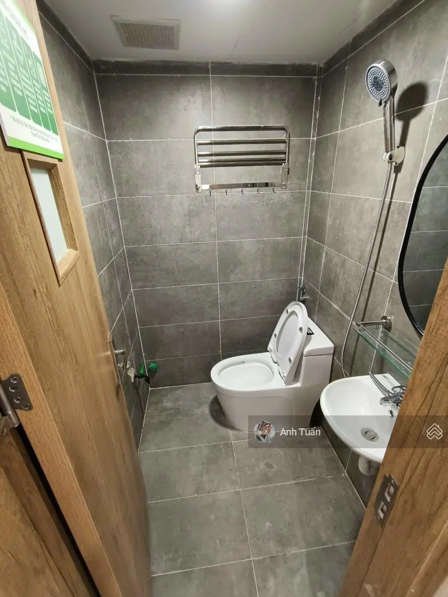 Bán căn hộ 2PN - Full nội thất - Gần Hồ Tây - Ô tô đỗ cửa