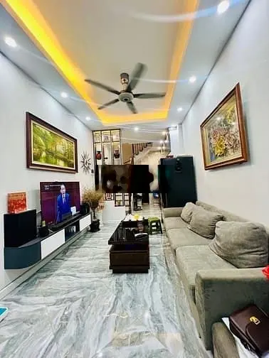 Rất cần bán căn nhà ở #Bạch_Mai, siêu đẹp, lô góc, ở luôn, 4T, 4 ngủ