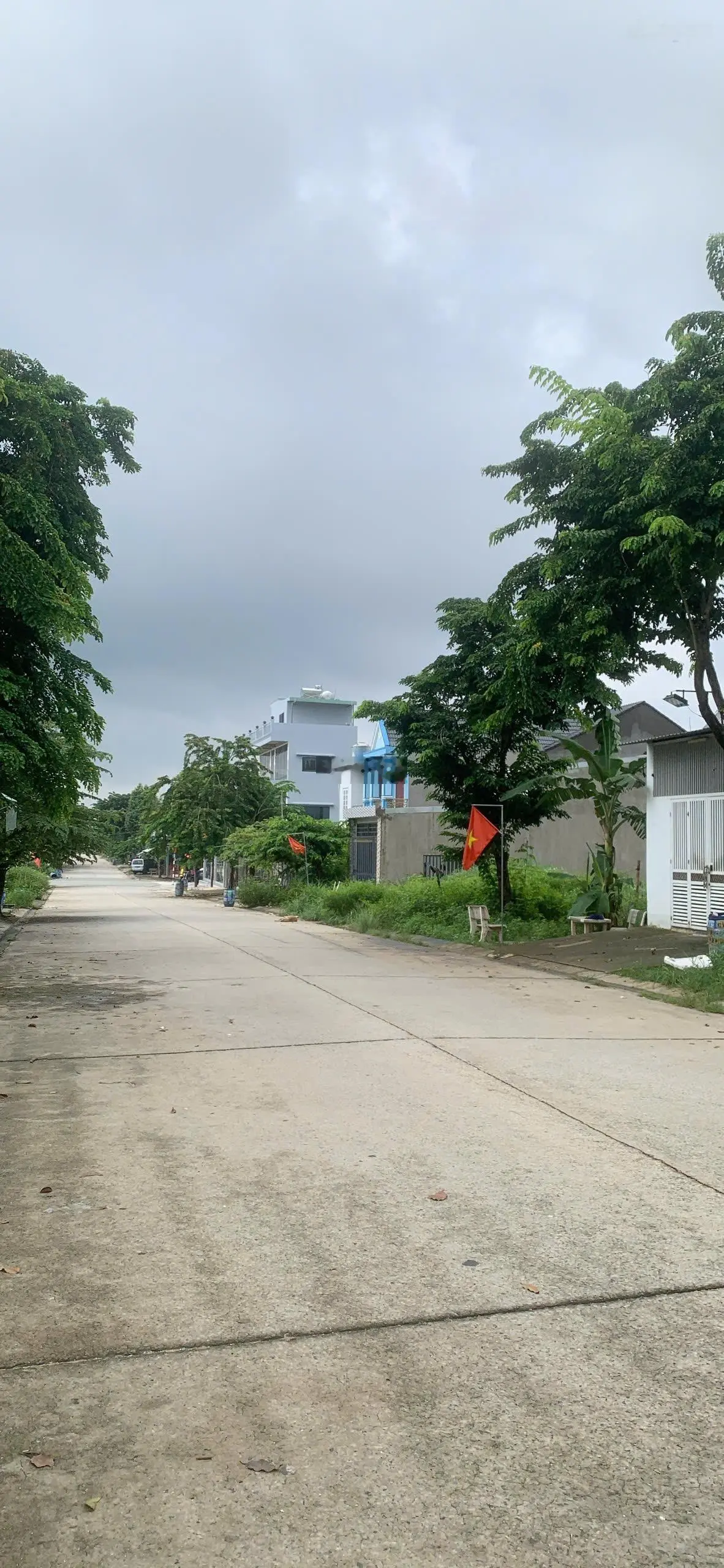 Tôi chính chủ cần bán căn nhà trọ 6 phòng và 1 kiot tháng thu nhập 7tr, vị trí đẹp