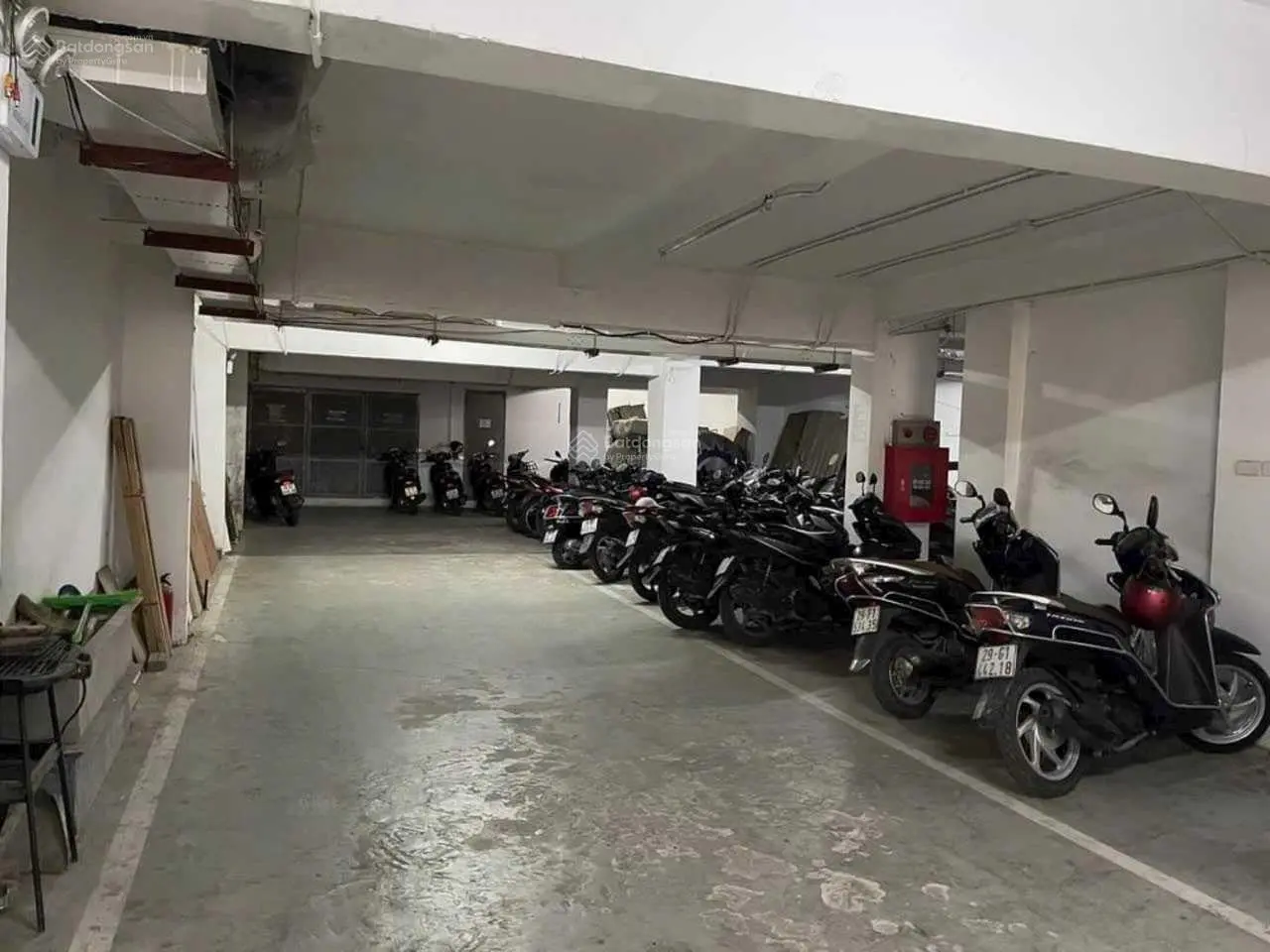 Bán nhà mặt phố Tô Ngọc Vân 340m2, MT 9m, 11 tầng. Thiết kế căn hộ, đang cho thuê 268,18 tr/th