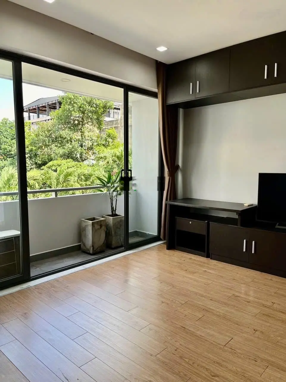 Ket vôn bán gấp nhà dương đình hội 64m2 2tỷ3