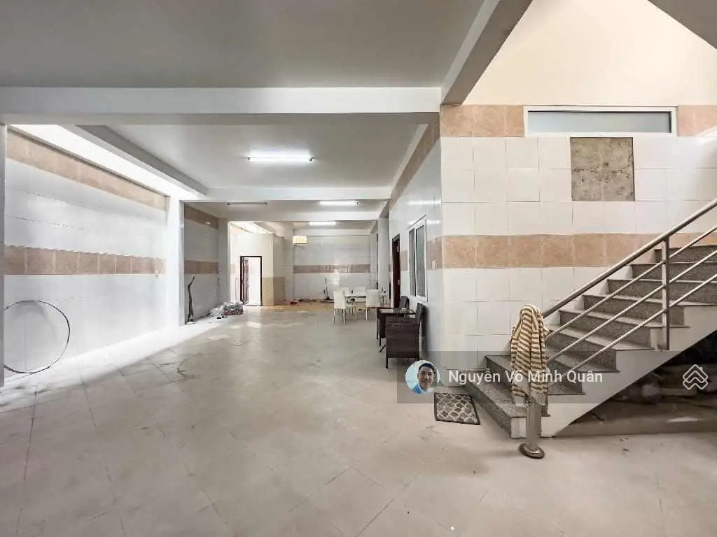 Biệt thự mặt tiền thị trấn Hóc Môn. Ngay chợ Hóc Môn. DT 11mx35m. 385m2. 3 tầng. Nhỉnh 12tỷ TL