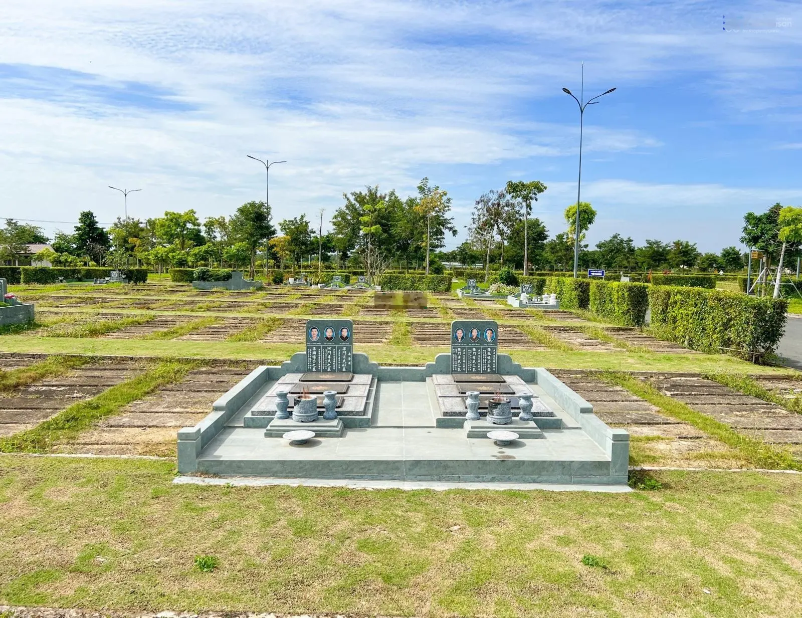 Bán gấp 5 cặp mộ khu M1 Sala Garden - ngay sau chùa giá chuyển nhượng chỉ 70 triệu bao full phí