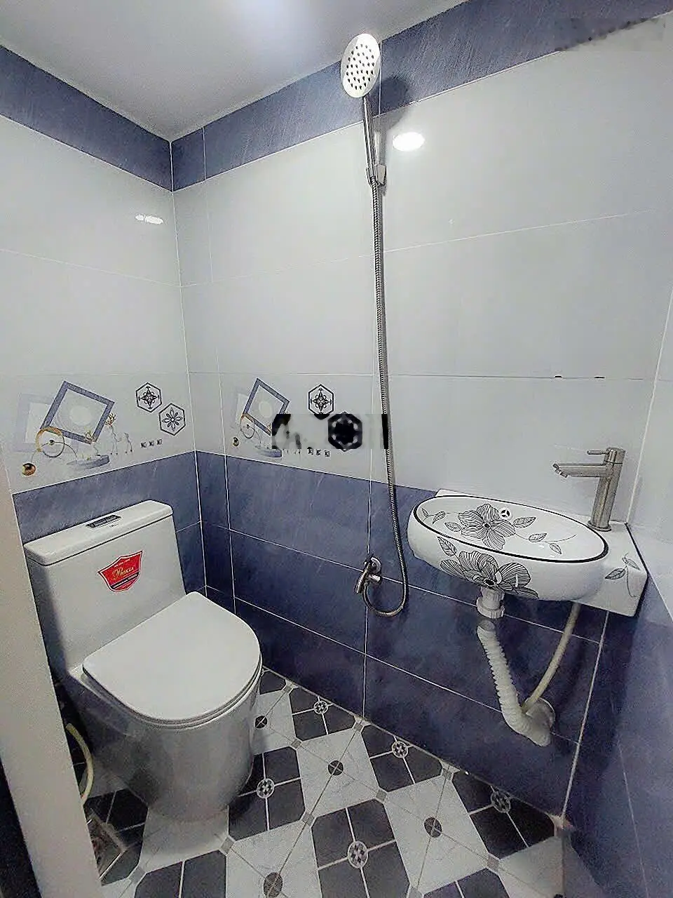 1,28 tỷ- Nhà Hoàng Diệu F4 - Q4 - shr hoàn công đủ gần Chùa Giác Nguyên