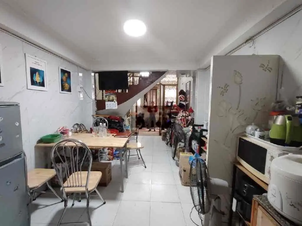 Bán nhà phố Lò Đúc - Ô tô cách 15m - 5 tầng - 4PN. Giá: 3,6 tỷ