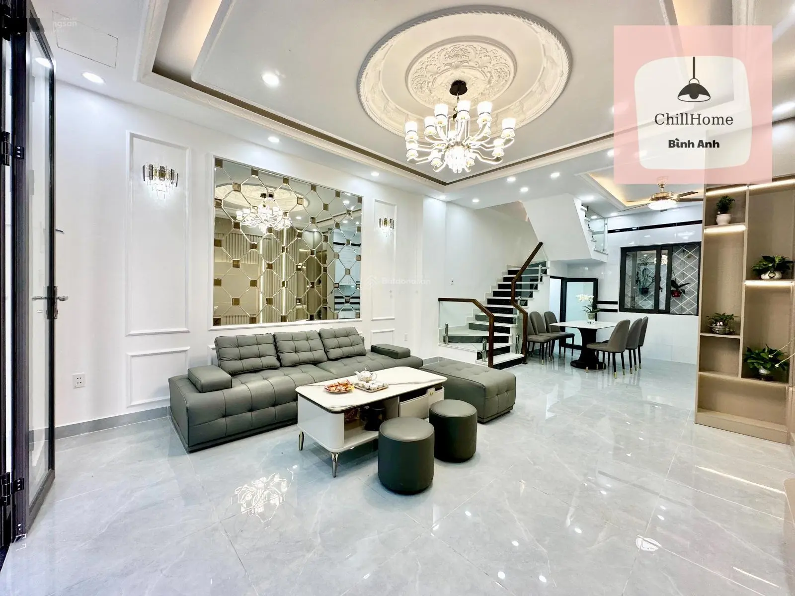 Dãy nhà văn minh cực VIP khu Hồ Sen - Nguyễn Công Trứ. Sân chung 4m. Ngõ nông. 3,8 tỷ