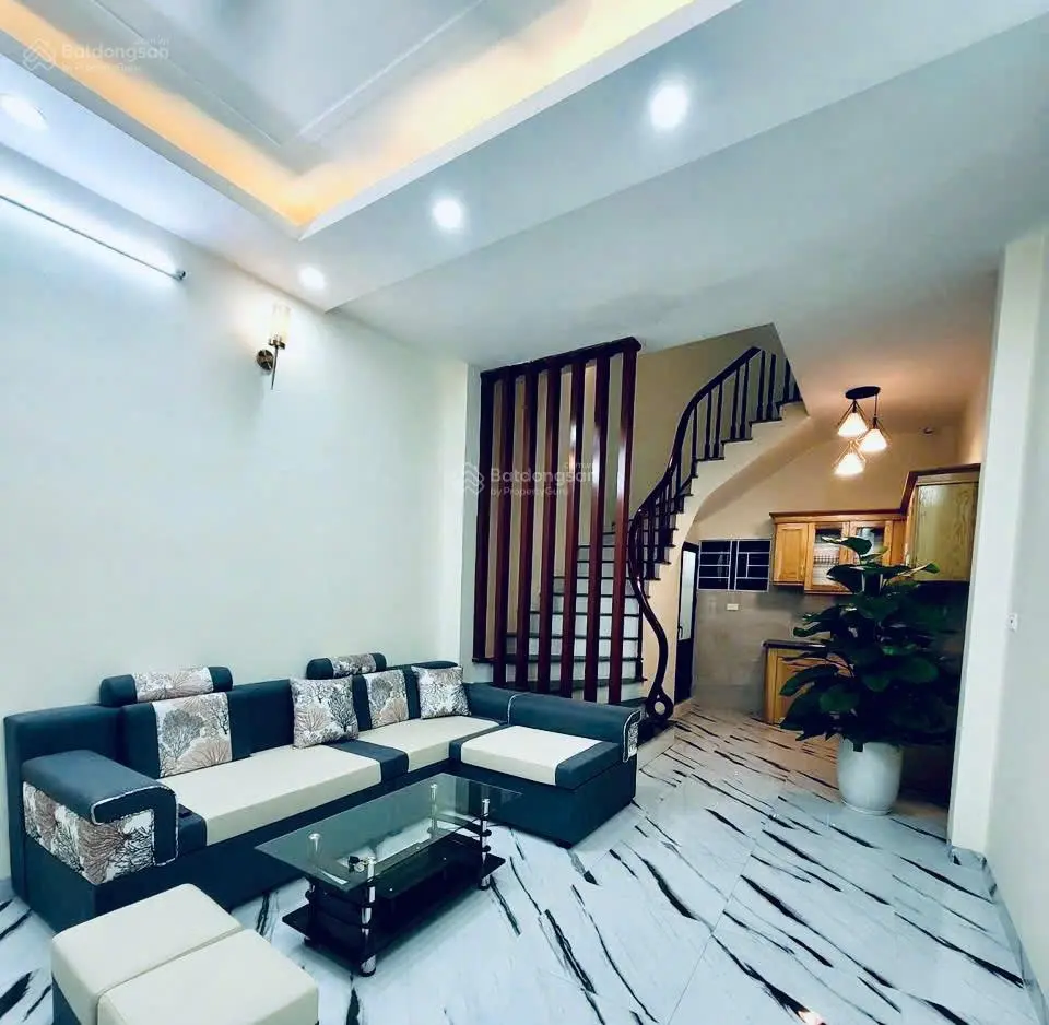 BÁN NHÀ YÊN NGHĨA 32M2.4 TẦNG.FULL NỘI THẤT CỰC ĐẸP.NGÕ RỘNG THOÁNG Ô TÔ ĐỖ CỔNG GIÁ CHỈ NHỈNH 3 TỶ