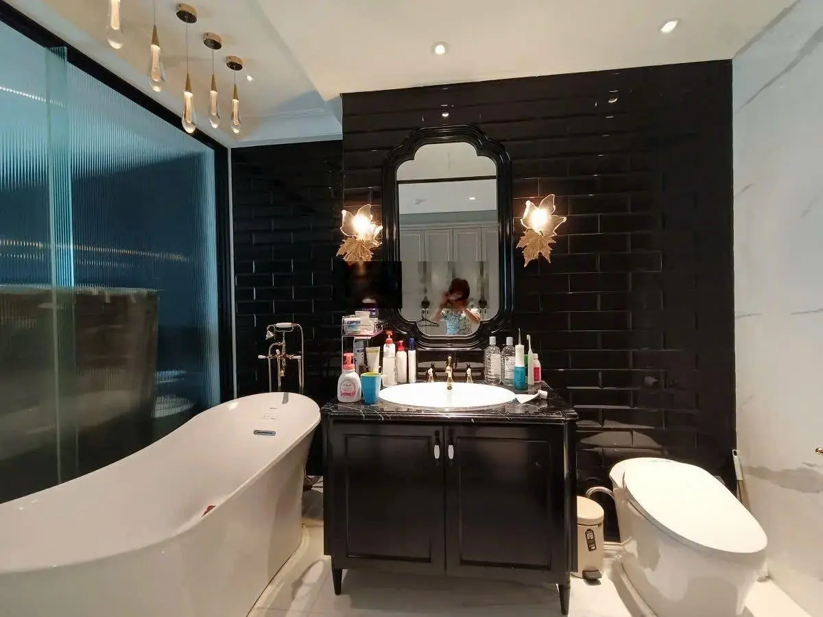 Bán căn góc 5PN, 234m2 tầng đẹp view sông Hồng siêu VIP, nội thất Hyper Luxury đẳng cấp nhất tòa