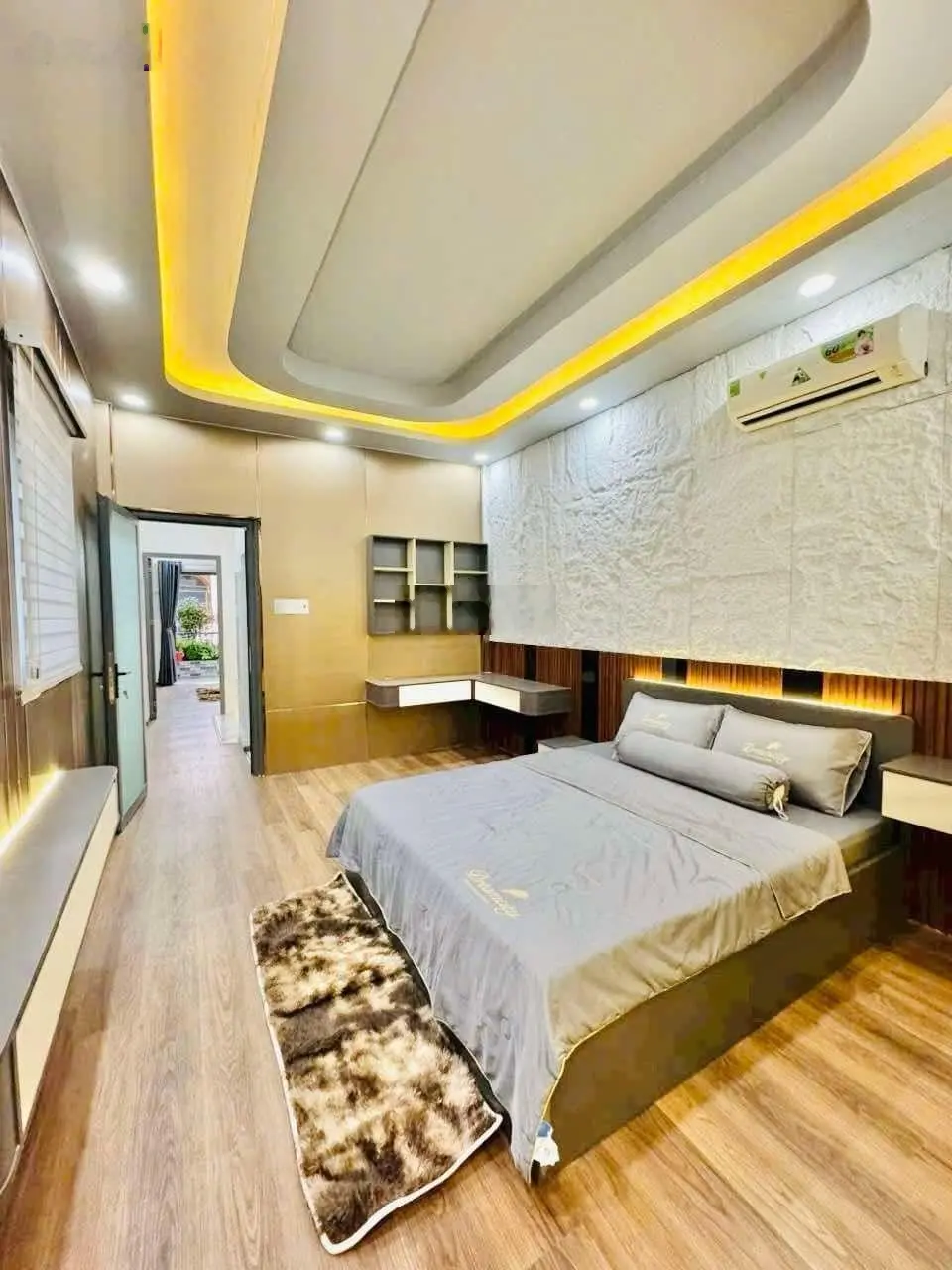Bán nhà đẹp, ngay Emart 2 Phan Huy Ích GV - Ô Tô 1 Trục- Nhà Mới Full Nội Thất- 3 PN- 50m2