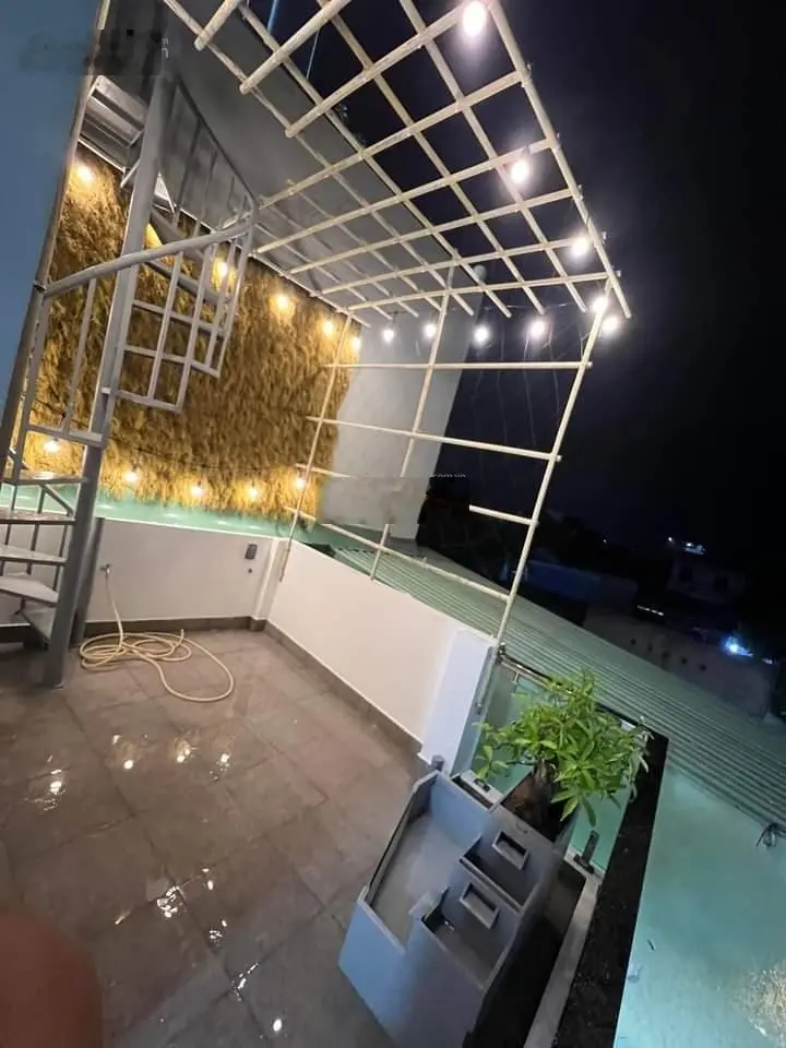 Nhà 1 trệt 1 lầu 99m gần Chợ - Trung Tâm Hành Chính huyện nhà thuộc Thị Trấn Hóc Môn