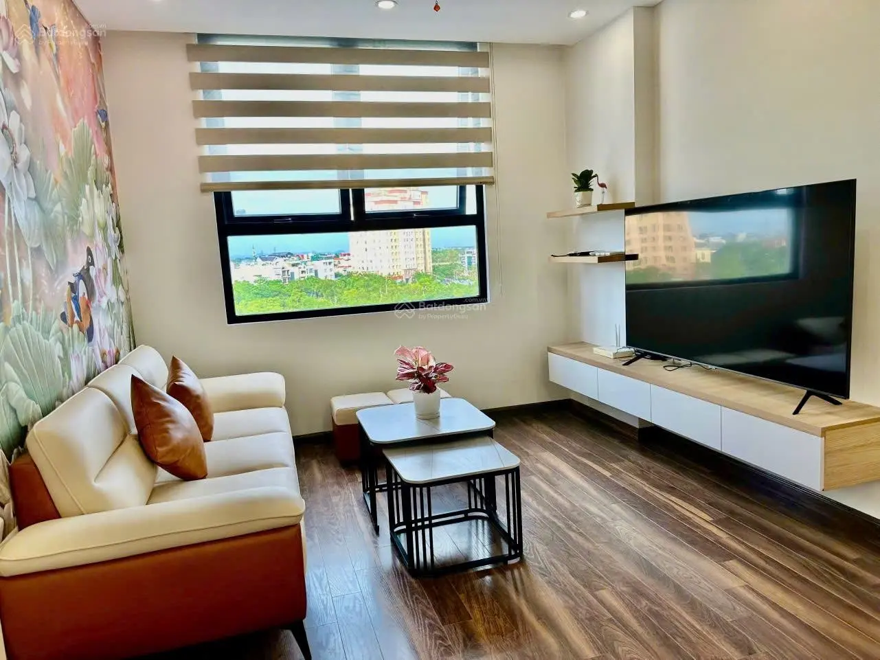 Chính chủ gửi bán căn hộ 2pn 78m2 Eco City Việt Hưng. View cực đẹp. Giá cực tốt