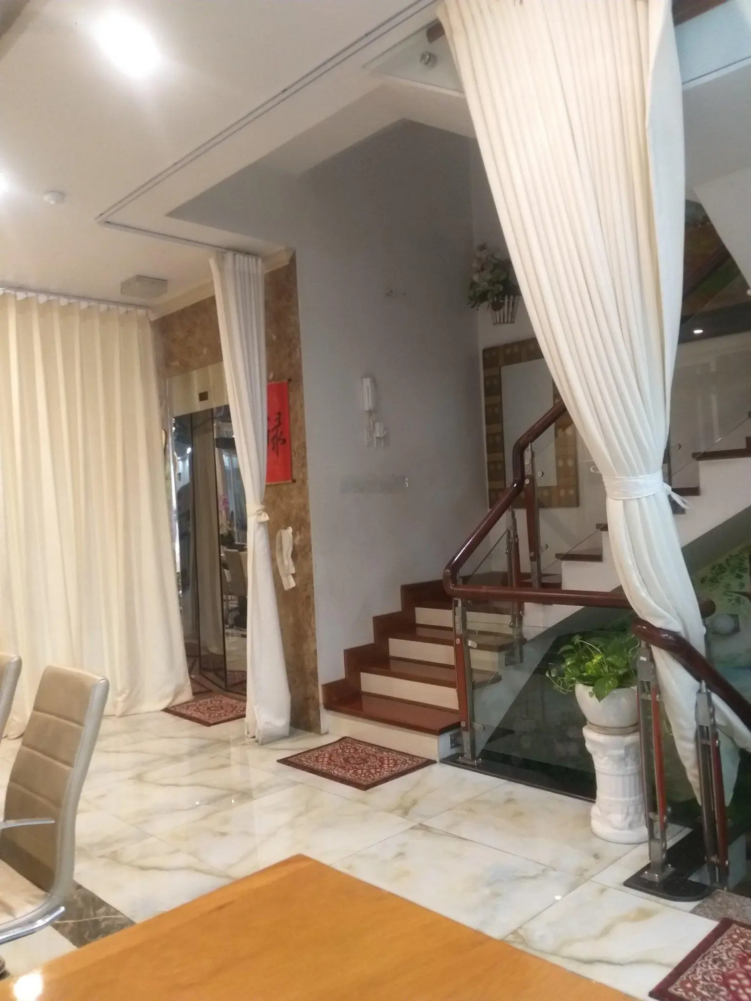 Bán villa vip ngay khu K300 - Tân Bình, DT: 12x27m, hầm 4 tầng, giá 52 tỷ