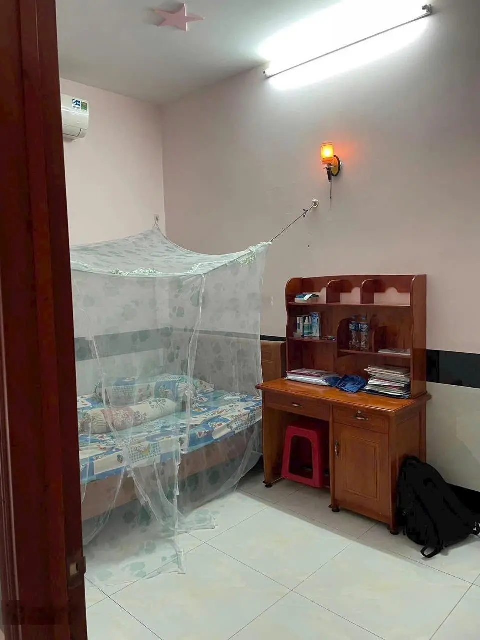Cần bán nhà 2 lầu 1 trệt gần ngã 3 cây điệp, đường đỗ tấn phong giá bán: 3,95 tỷ 76,6 m2