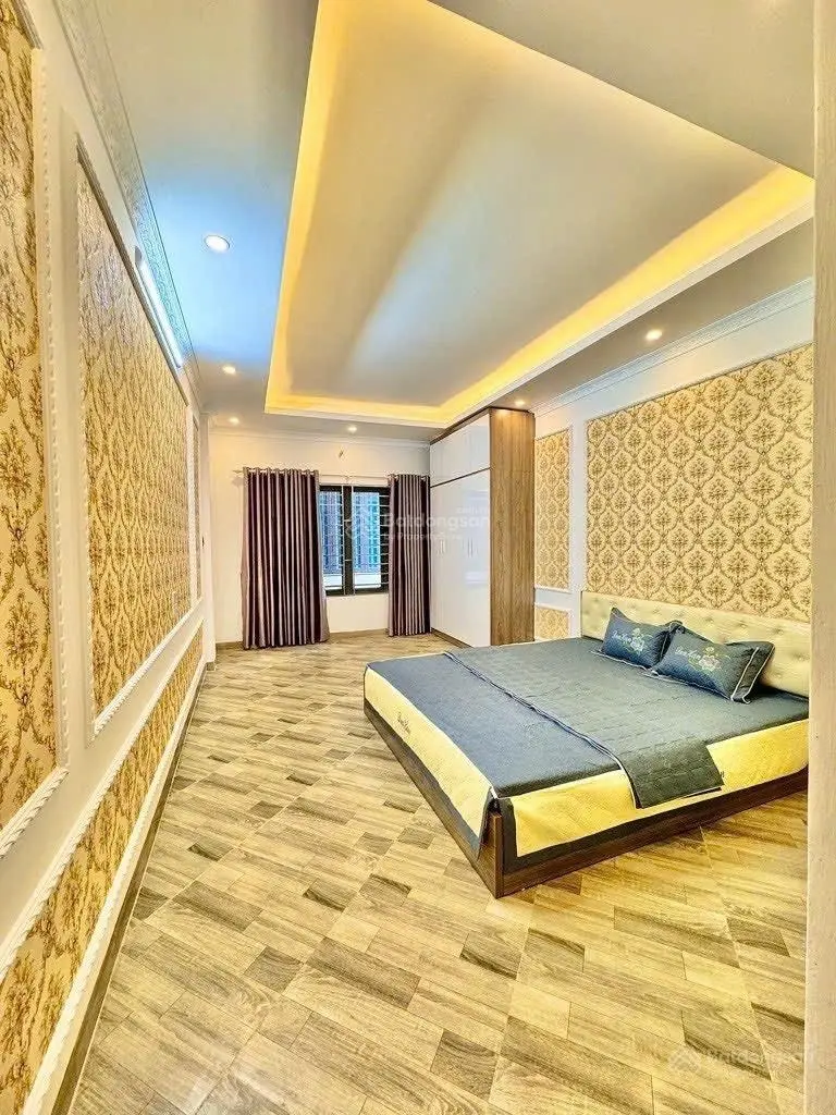 Siêu phẩm phố hưng phúc- nhà đẹp -ngõ rộng thênh thang- giá siêu rẻ- 50m nhỉnh 6 tỷ .