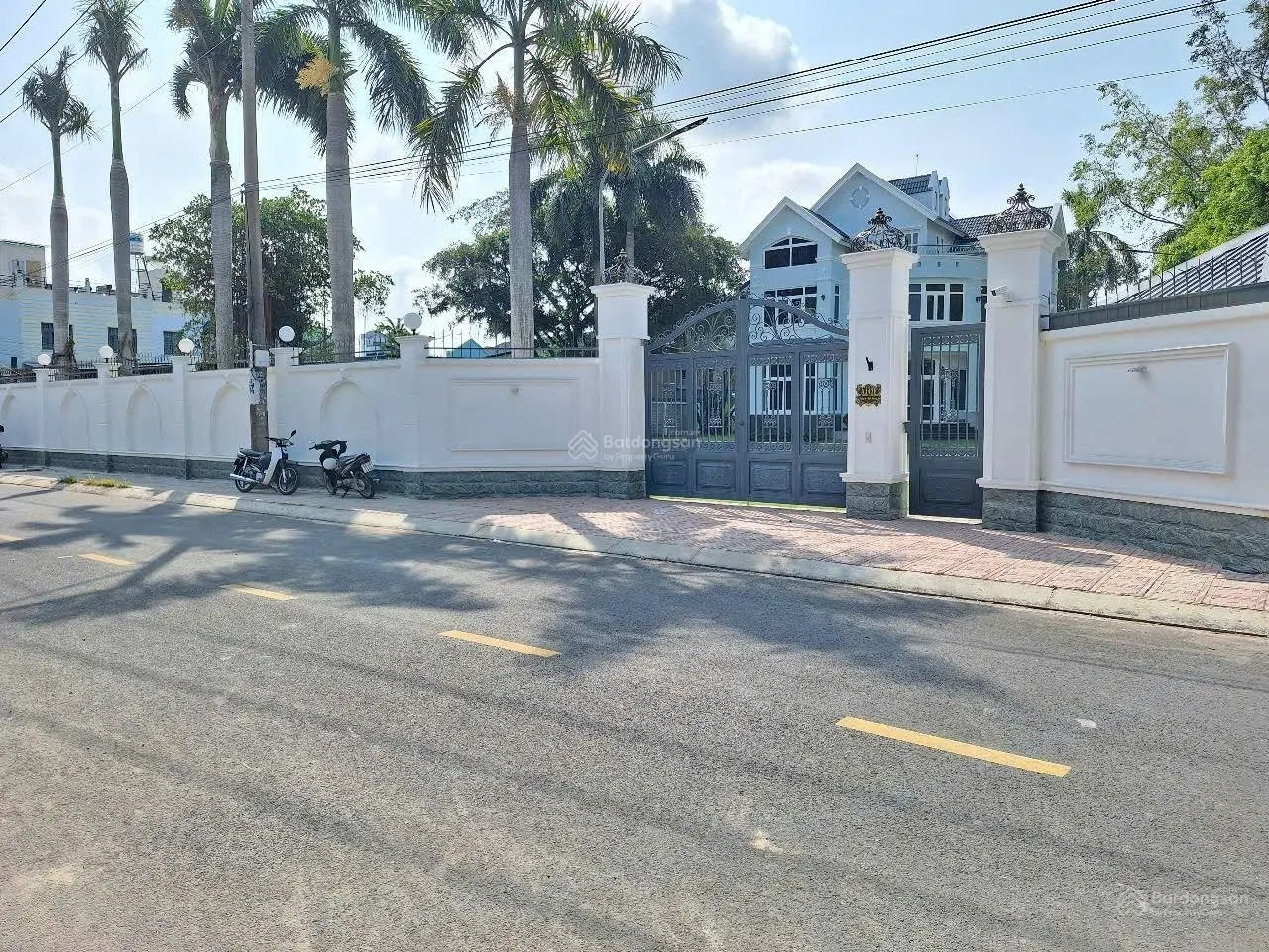 Biệt thự vườn giáp sông Sài Gòn gần chợ Lái Thiêu P. Lái Thiêu, TP. Thuận An