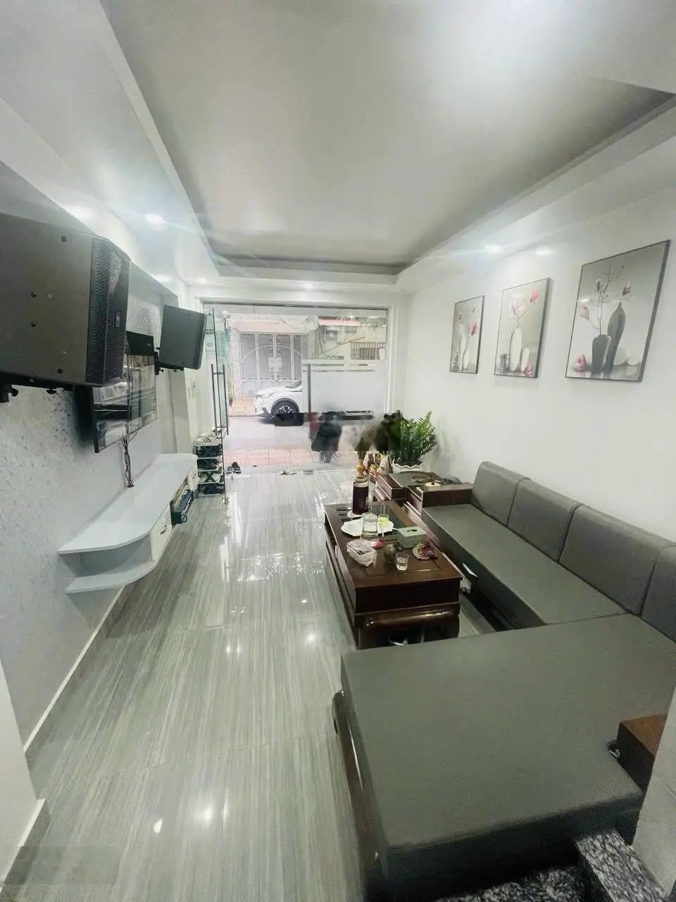 Siêu phẩm nhà 3 tầng tại Trại Chuối, Hồng Bàng đường nhựa 8m thông, giá chỉ 3,2 tỷ