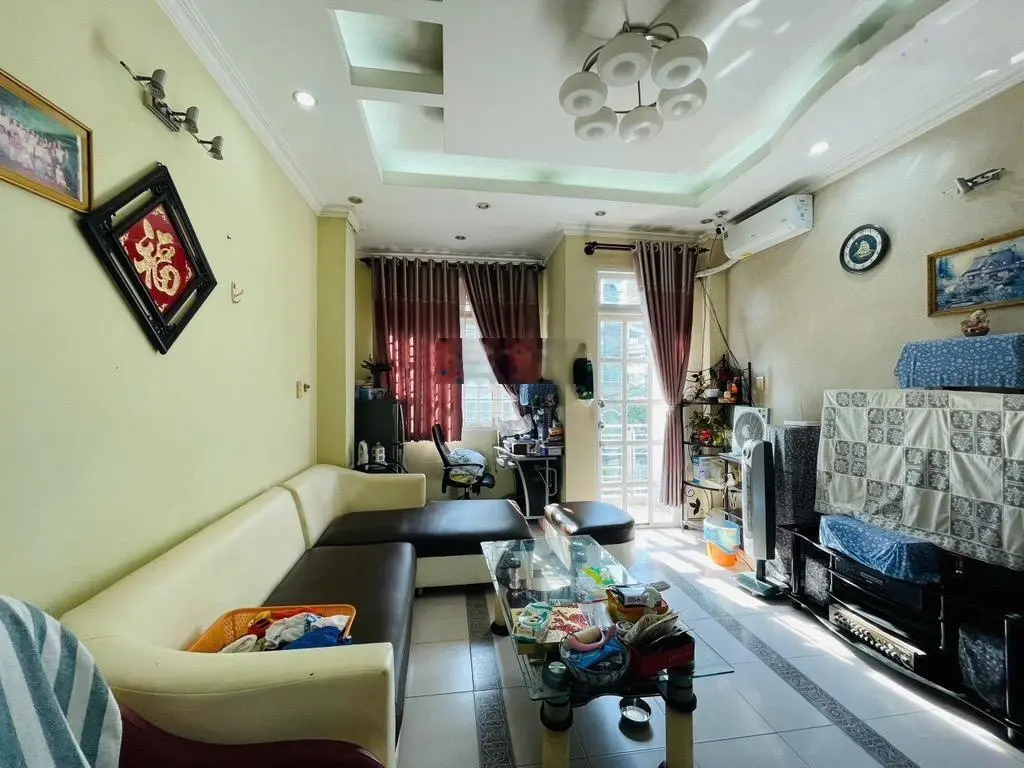 Mặt tiền đẹp 3tầng thuận lợi kd đa ngành tạ q bửu q8 khu ẩm thực dân cư sầm uất shr vuông nhỉnh 9tỷ