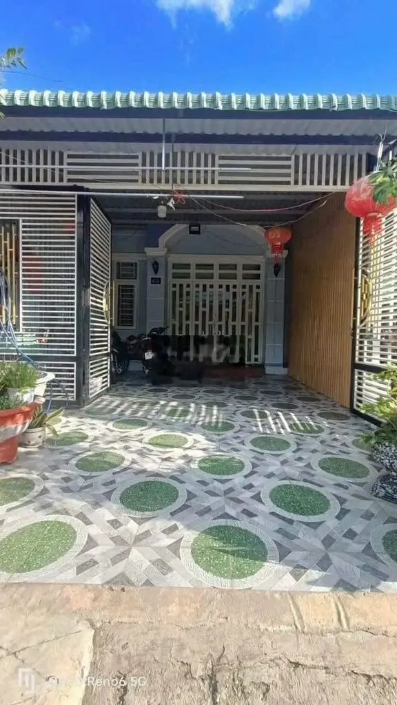 Bán gấp nhà cấp 4 yêu thương giá 850tr còn thương lượng.