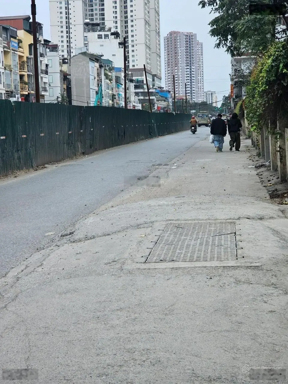 Phân lô- ô tô - kinh doanh -vỉa hè - ngõ thông - hai mặt ngõ