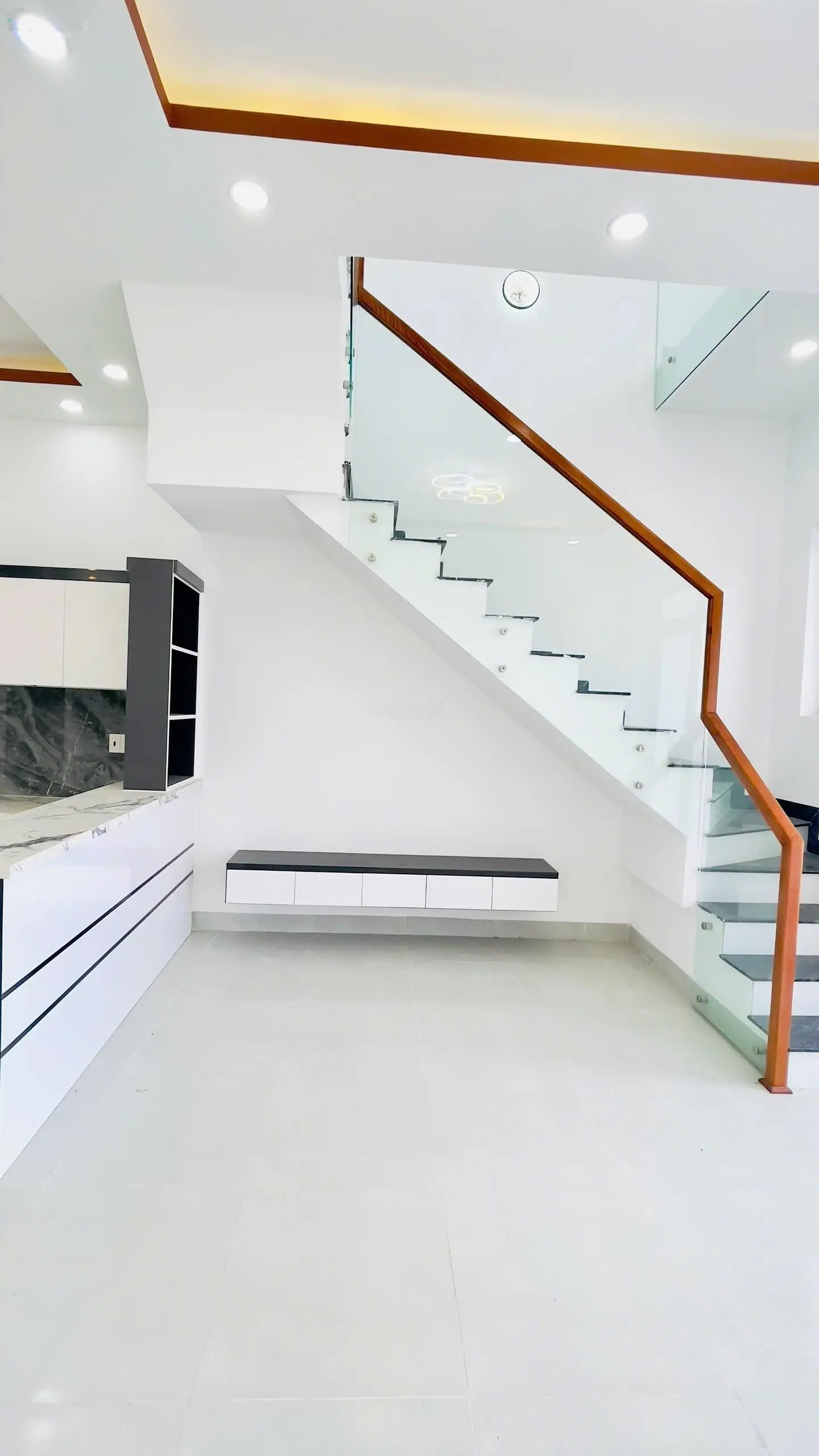 Bán Căn Nhà Mới 100% Tại Thôn Tây 2,Diên Sơn Diên Khánh,Dt 84m2,Đường 4m Oto Vào Tận Nhà,Giá 1ty650