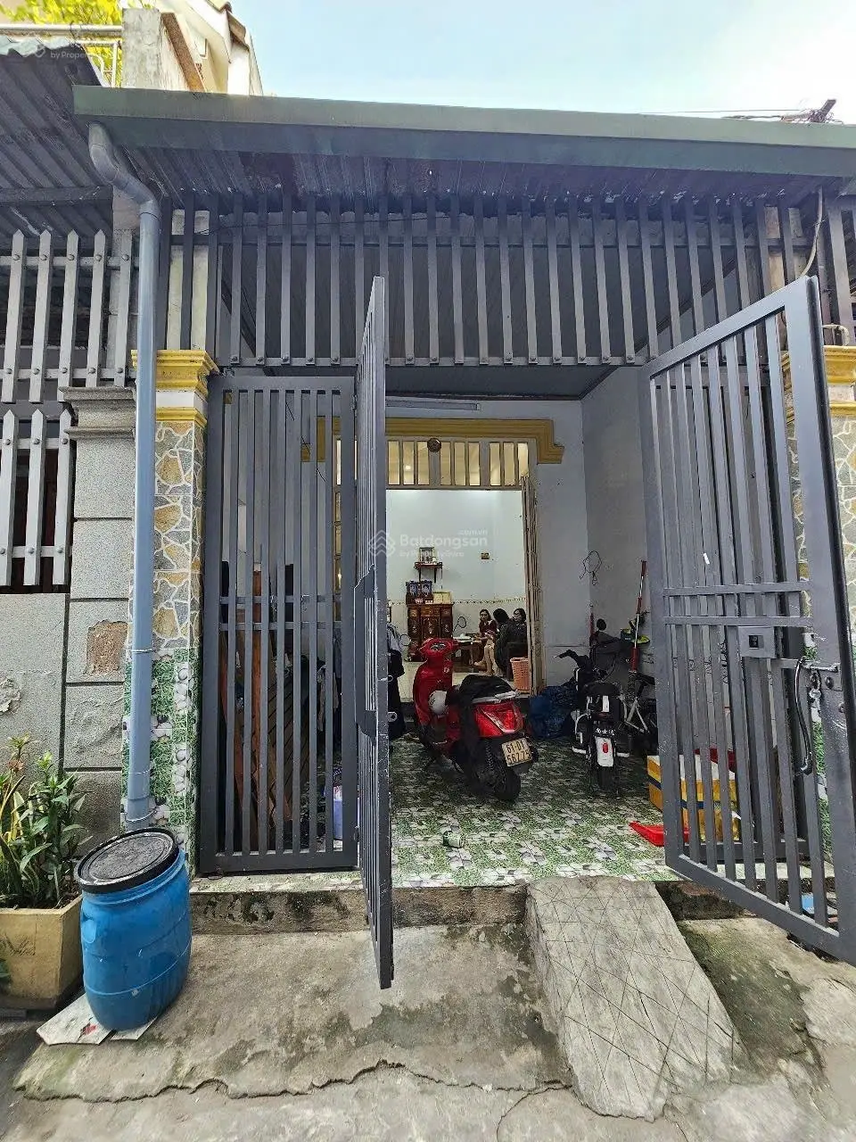 Thương lượng mạnh, bán gấp căn nhà 60m2, bao phí, Sổ sách có sẵn