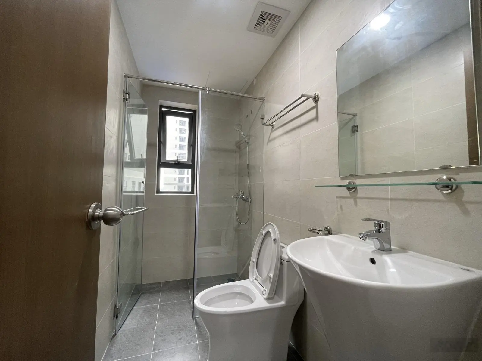 Giá thật không ảo! Chủ gửi bán nhanh căn hộ Bcons Garden 2PN + 2WC 57m2 1.45 tỷ không phát sinh phí