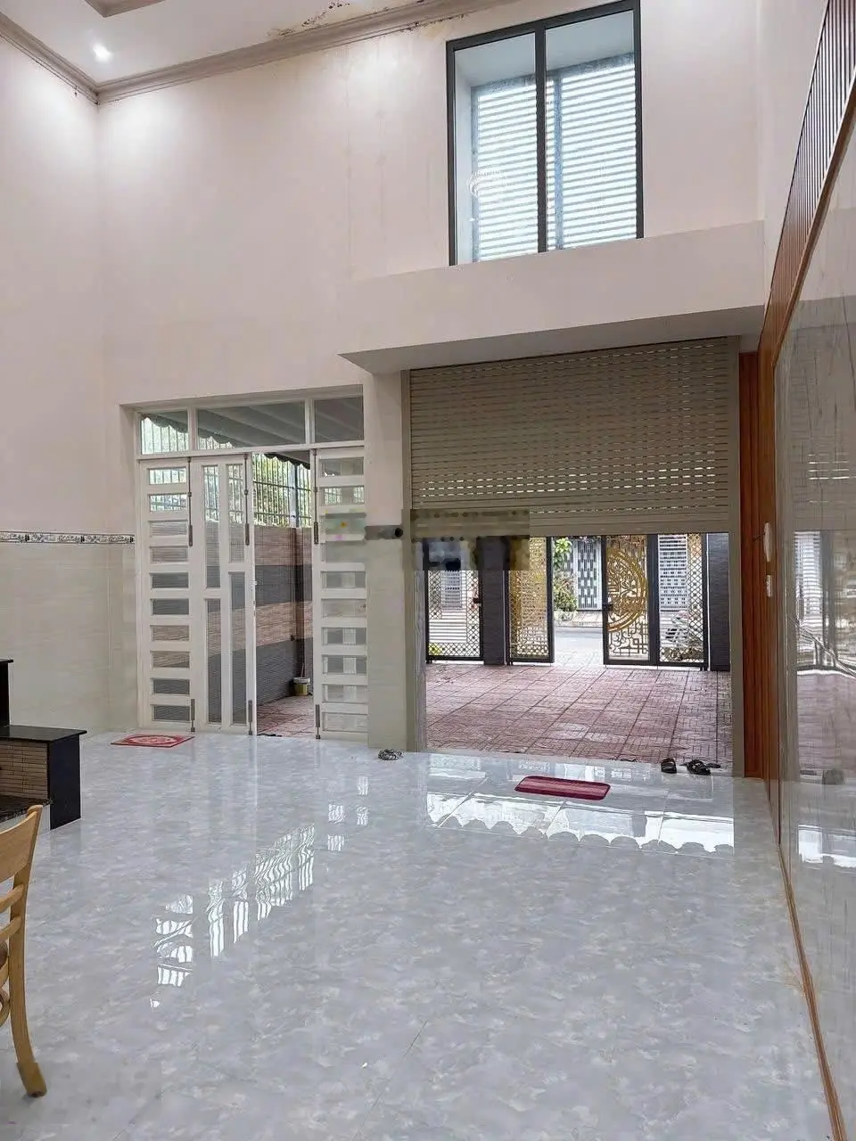 Chính chủ cần bán nhà 1 trệt 1 gác lửng khu dân cư Vip Phường Long Tâm TP Bà Rịa DT: 6x19 sổ hồng
