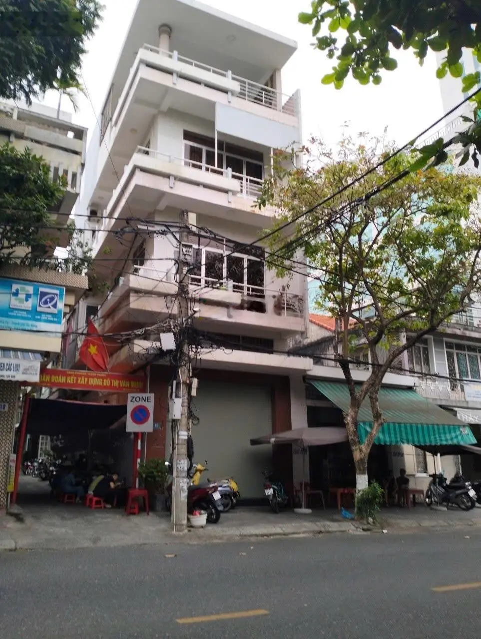 Bán nhà mặt phố Ngô Gia Tự, 14 tỷ, 241m2, giá ưu đãi