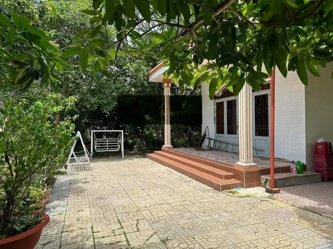 700m2 nhà vườn sân ô tô gần trường học Bình Nhâm CMT8, giá 5,5 tỷ