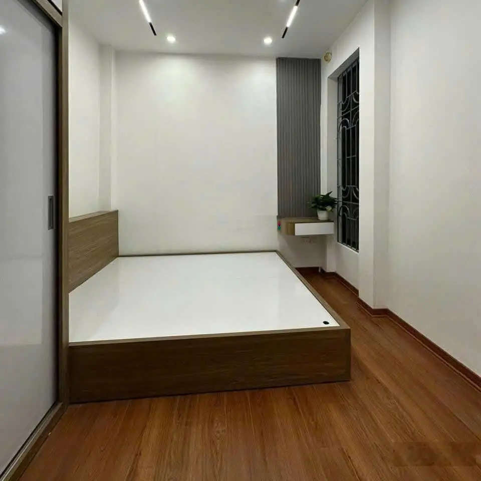 4.65 tỷ, DT sổ 18.5m2, 5 tầng, 3 ngủ khép kín, Nguyễn Văn Lộc, Hà Đông, cạnh Học viện An ninh