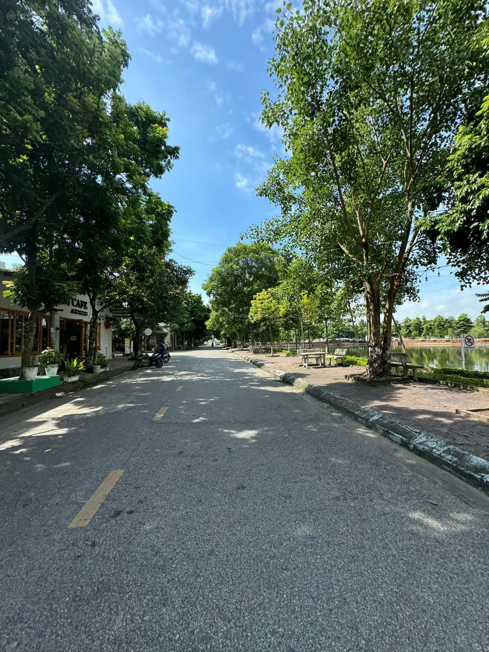 Chính chủ bán lô đất trung tâm thị trấn gần hồ điều hòa, gần chợ Gia Bình, Bắc Ninh 0986 287 ***