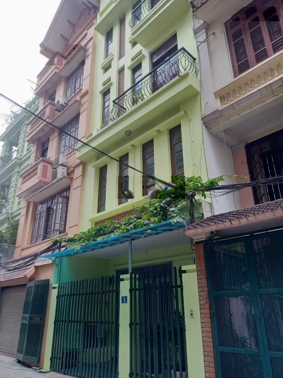 Bán nhà Nguyễn Phong Sắc - Trần Tử Bình 68m2, nhỉnh 16 tỷ, vỉa hè, gara ôtô, lô góc, mặt tiền 6m8